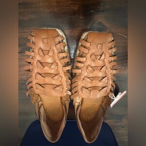 Sam & Libby Brown Espadrilles with Woven Design size 6